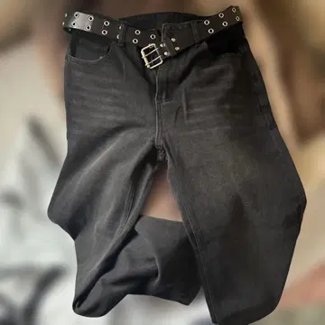 블랙 데님 팬츠 스트레이트 레그