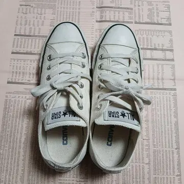 Converse All Star 화이트 스니커즈