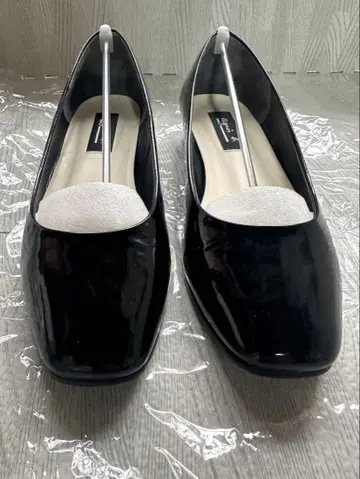 [ 새상품급 ] 23.5cm 애니에스 b. 블랙 플랫슈즈