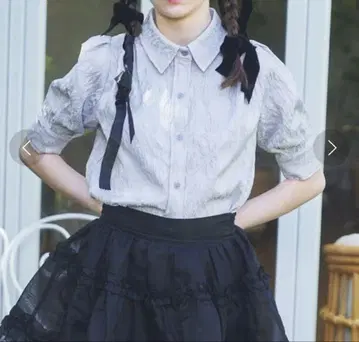 lovilyn 라비린 자카드 반팔 블라우스 레이스