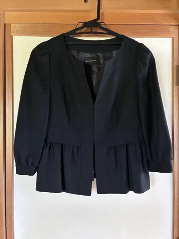 노카라 블랙 자켓