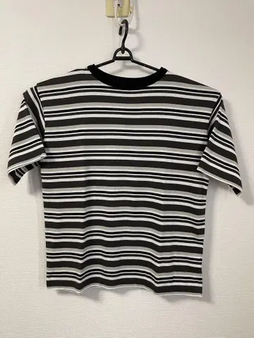 Time is on MULTI STRIPE KNIT TEE