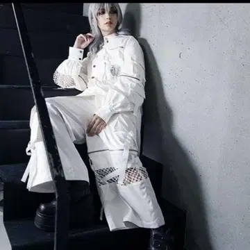[ CuLLt ] SUBJECT:R TOPS 상의