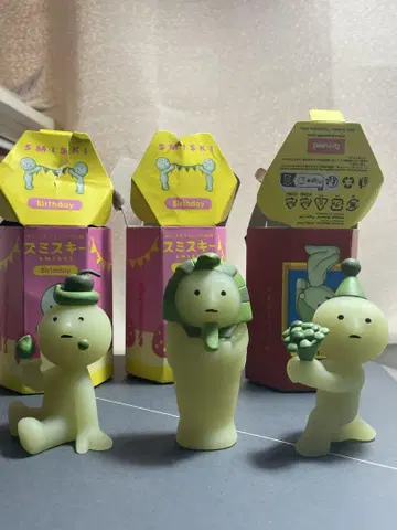 SMISKI 생일 피규어 3체 세트