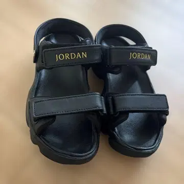 JORDAN 블랙 스포츠 샌들 24cm