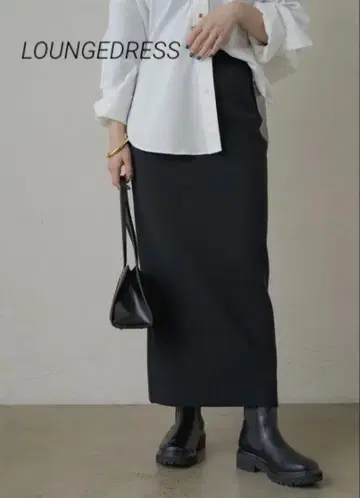 LOUNGEDRESS 맨투맨 느낌 니트 스커트 네이비