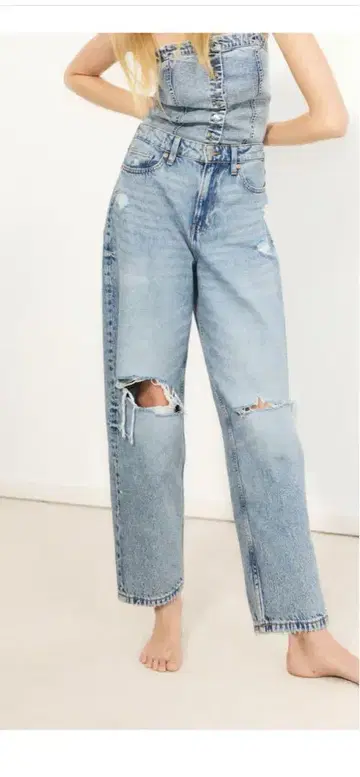 h&m 배럴 레그 하이웨스트 데님