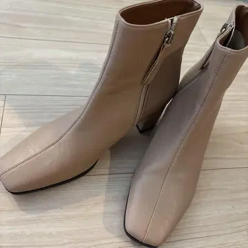 스퀘어토 센터 심 숏부츠