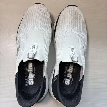Skechers Slip-ins 화이트/블랙 슬립온