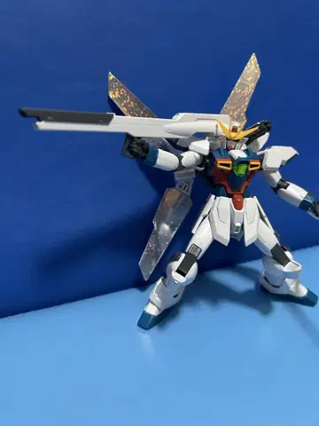 건담 X 완성품 HGAW