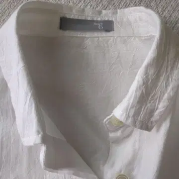 두 세이 화이트 버튼 업 셔츠 긴팔