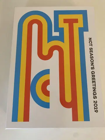 NCT 2019 시즌 그리팅 빠짐없이
