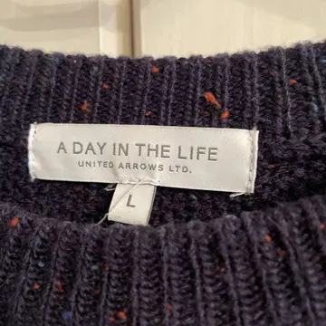 A DAY IN THE LIFE 유나이티드 애로우즈 네이비 스웨터 L