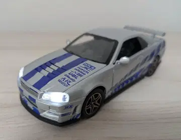 1/32 금속제 LED 라이트 미니카 GT-R(R34) 와이스피