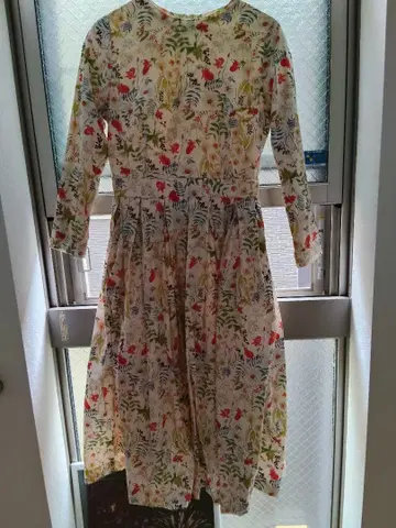 야에카 리버티 꽃무늬 원피스 사이즈 1