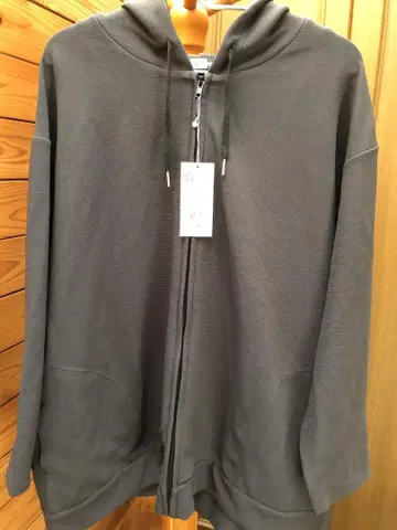 eur3 에우르큐브 후드티