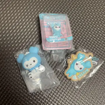 twice 가챠가챠