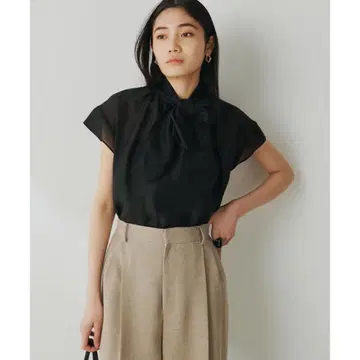 Whim Gazette 시어 보우 블라우스 이번 시즌 새상품급