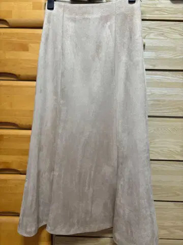 NATURAL BEAUTY BASIC 베이지 플레어 스커트 XS 사이즈