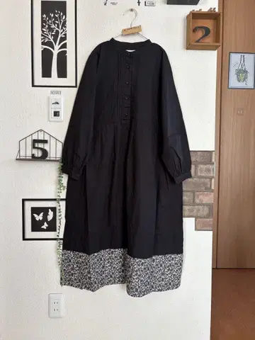 새상품급 꽃과 마녀 원피스*블랙