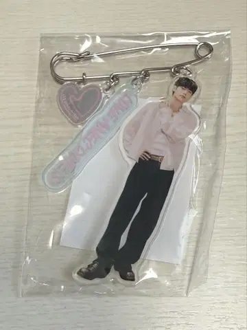 EVNNE LOVE JPFC 한정판 혜택 아크릴 참 핑 이종현