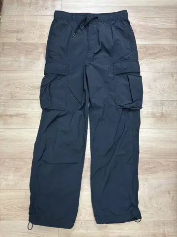 gap 나일론 카고 팬츠 블랙