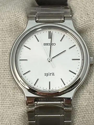세이코 SPIRIT 실버 손목시계 쿼츠 미사용