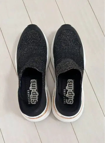 SKECHERS 스케쳐스 슬립인즈 24.5