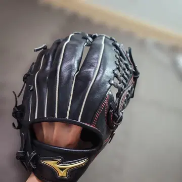 Mizuno 그로브 블랙/빨간색