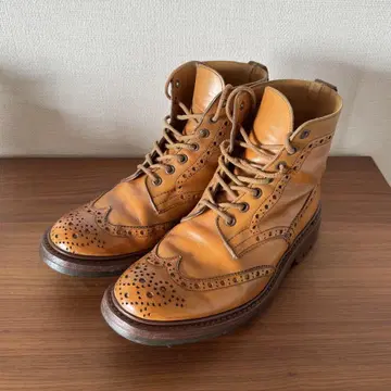 Tricker's 컨트리 부츠