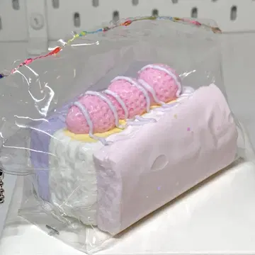 물 느낌 실리콘 스퀴즈 딸기 샌드