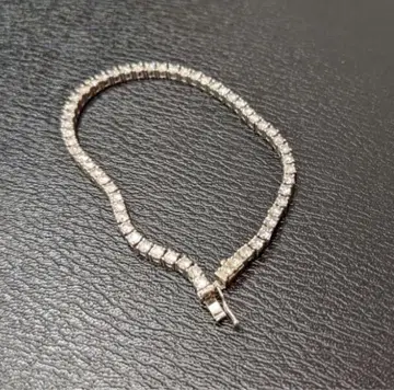 새상품급 플라티나 5ct 다이아몬드 팔찌