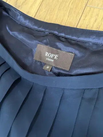ROPE classe 네이비 슬리브리스 원피스 사이즈 9