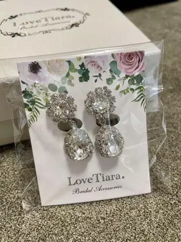 LoveTiara 크리스탈 귀찌 티어드롭