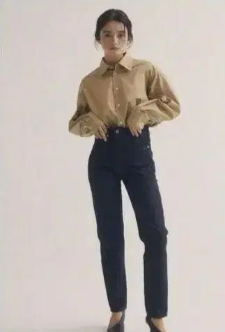 RANDEBOO RB 클래식 데님 팬츠 1점