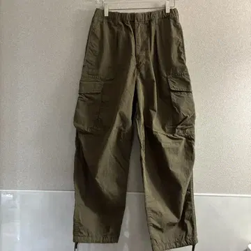 UNIQLO 올리브 카고 팬츠 4 포켓