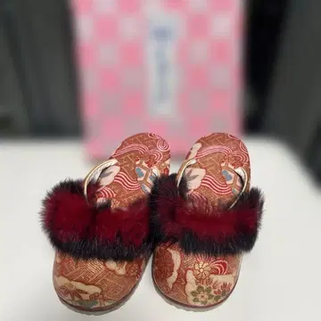 꽃무늬 퍼 장식 조리 여성용 시치고산 21cm