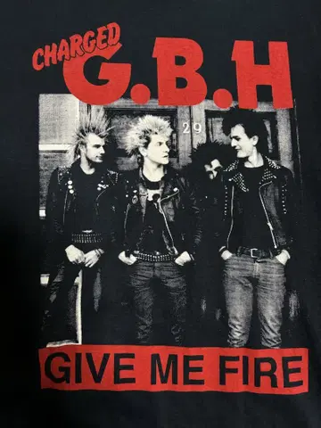 G.B.H. GIVE ME FIRE 티셔츠S 하드코어