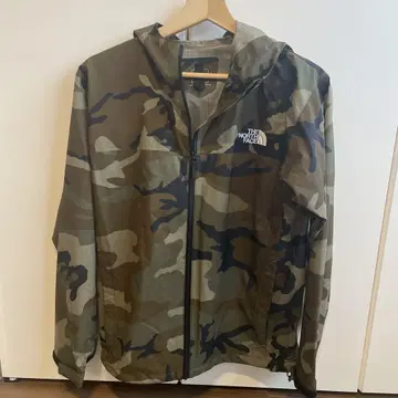 THE NORTH FACE 카모플라쥬 자켓 S