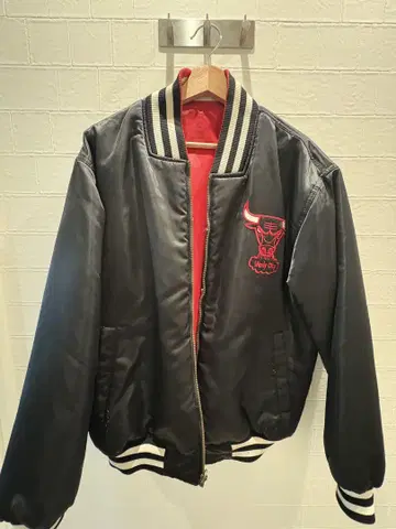 시카고 불스 바시티 자켓 빨검 리버서블 지퍼 택 없음
