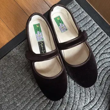 멜리제인 플랫슈즈 브라운