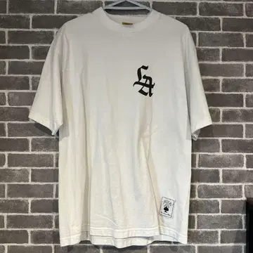 MFC STORE 티셔츠