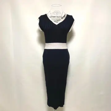 태그 포함 LIP SERVICE 슬리브리스 니트 원피스 FREE 블랙