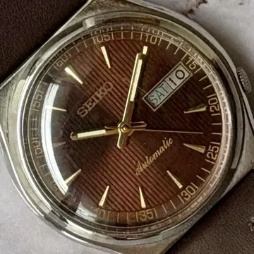 SEIKO 오버홀 완료 데이데이트 자동 태엽 브라운 빈티지 70S