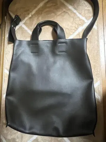 KBF 블랙 숄더백