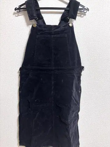 39. Mila Owen 블랙 코듀로이 살로펫