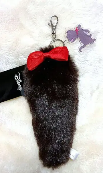 베르리오즈 꼬리 달린 백참 디즈니 아베일