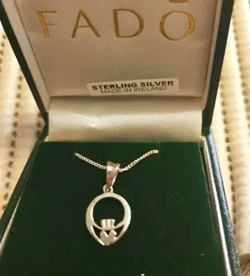 아일랜드 FADO 스털링 실버 목걸이 탑, 미사용 (박스 포함)