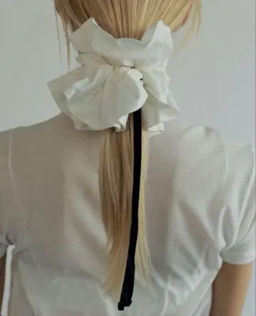 Anouk Velour Ribbon Chouchou