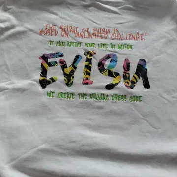 EVISU 그래픽 프린트 후드 부착 T셔츠